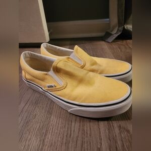 YELLOW SLIP ON VANS